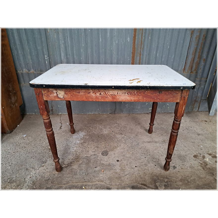 Table with enamel top